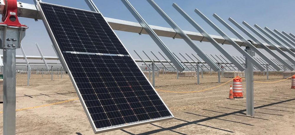 A Magdalena II, installato il primo pannello fotovoltaico bifacciale